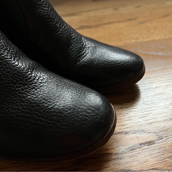 🆕 Tory Burch Sabe black tumbled leather booties size 8 - Picture 14 of 15